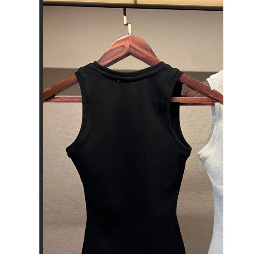 26 Summer New Style Women's Fashion Embroidered Logo Tank Top Sleeveless Knitted Tank Top Versatile Top