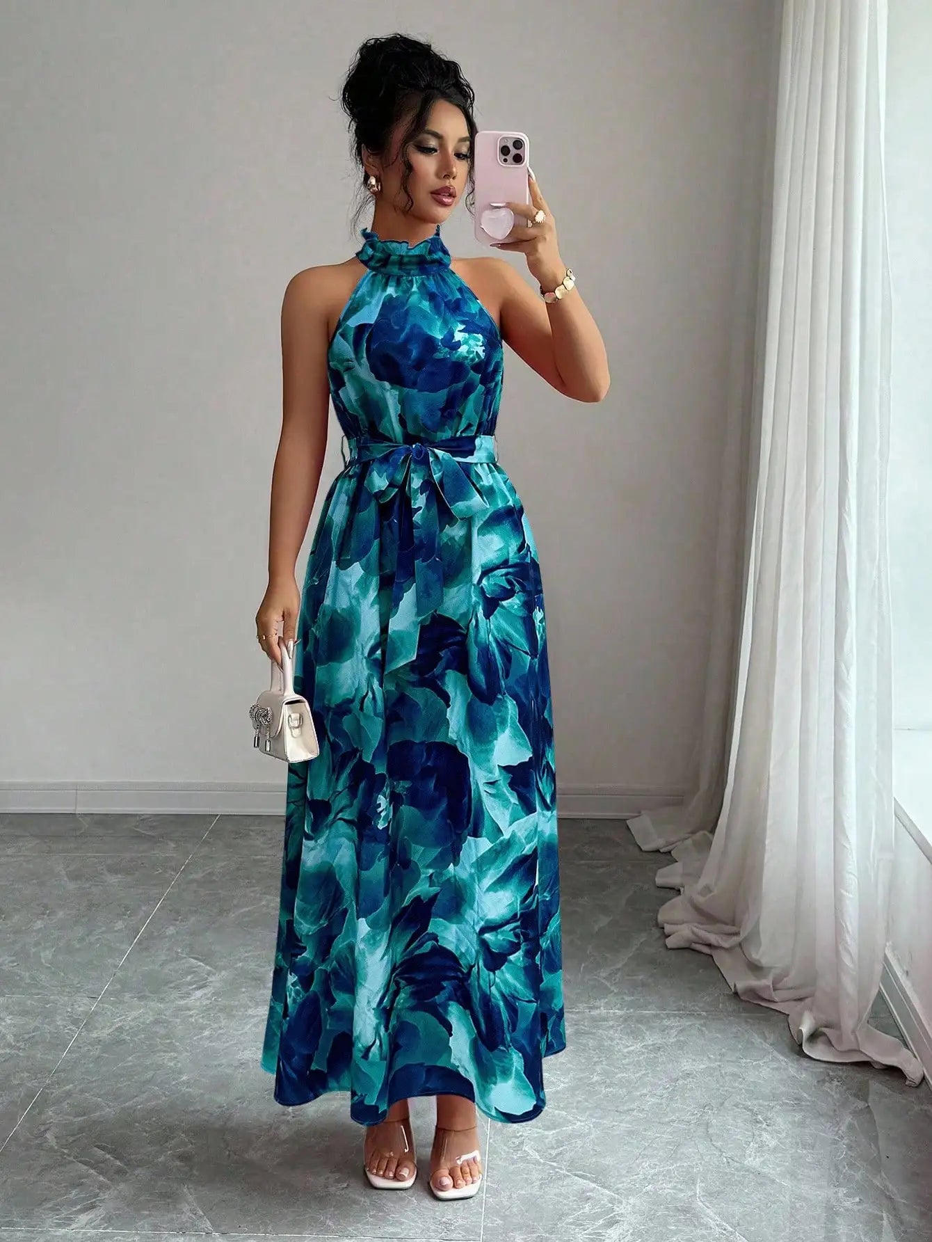 Elegant Halter Neck Floral Print Floor Length Maxi Dress For Summer Vacation