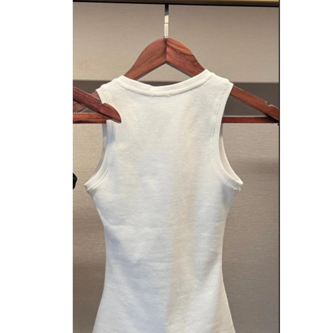 26 Summer New Style Women's Fashion Embroidered Logo Tank Top Sleeveless Knitted Tank Top Versatile Top