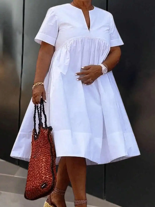 Slaydiva Plus Size Elegant & Commute & Vacation & Daily Loose Solid White Short Sleeve Notched Neck A-Line Knee-Length Dress