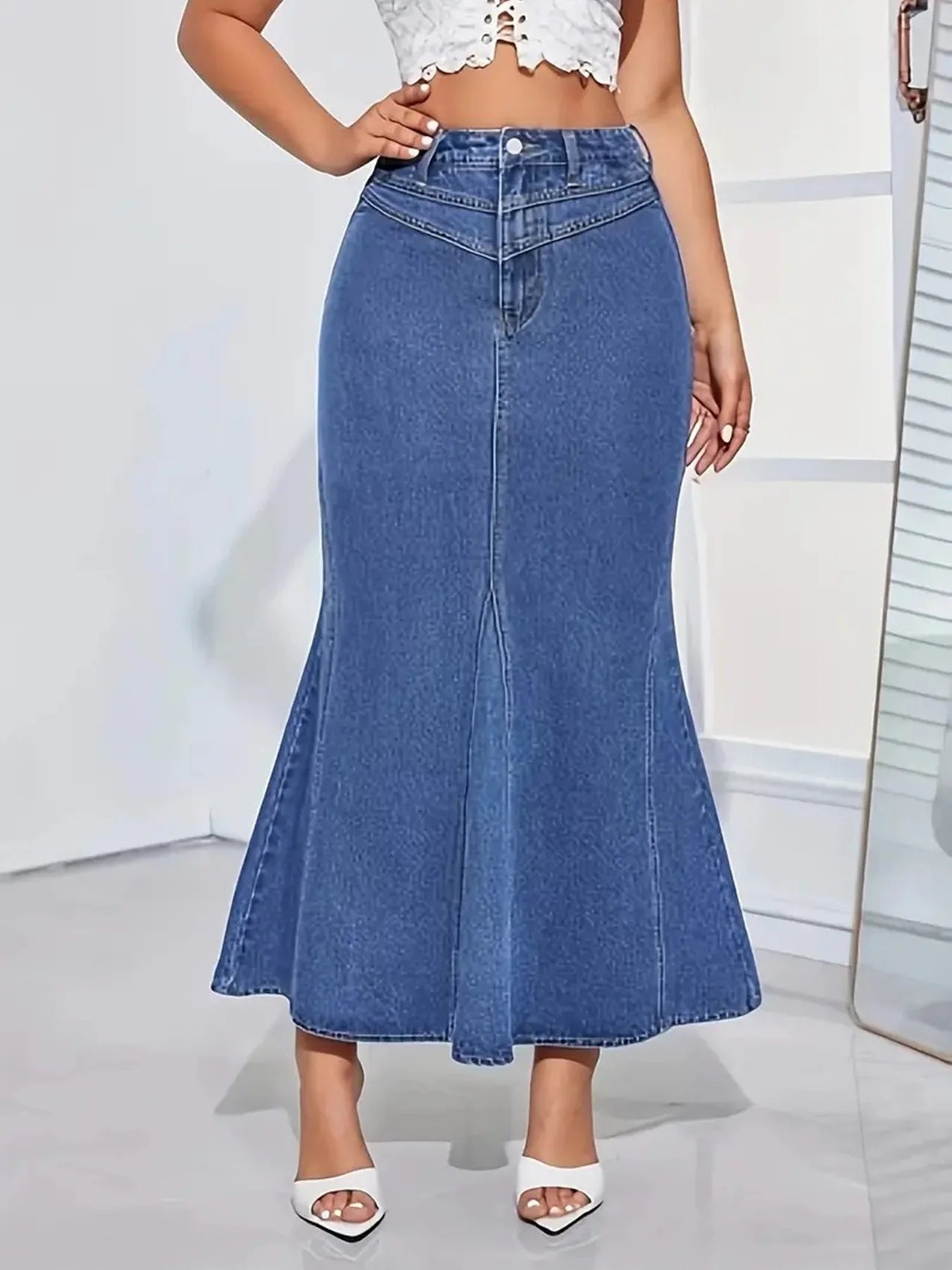 Ladies Retro Fashion Denim Fishtail Skirt, Slim Fit, Mid-Waist, Elastic, Stylish Denim Half Skirt