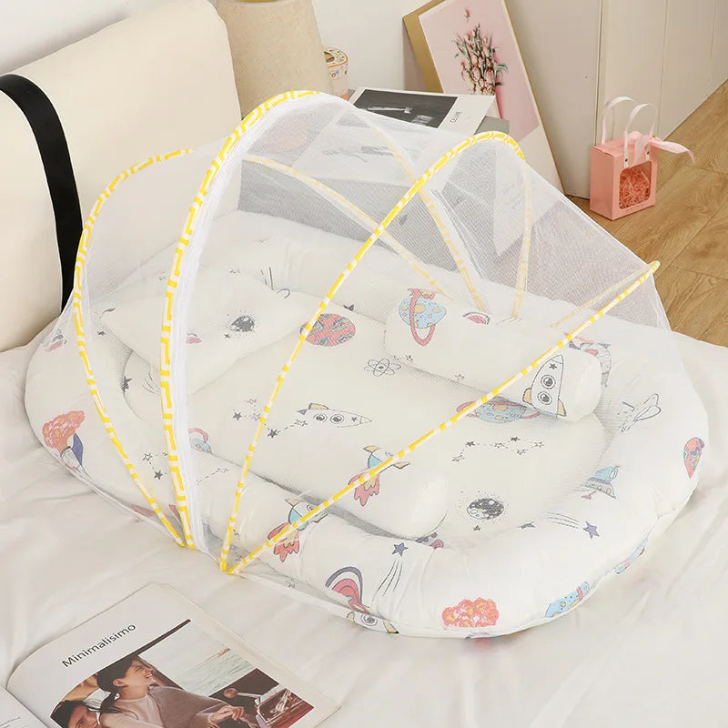 Neonatal Sleeping Pad Bedding Set For Crib With Mosquito Net All Season