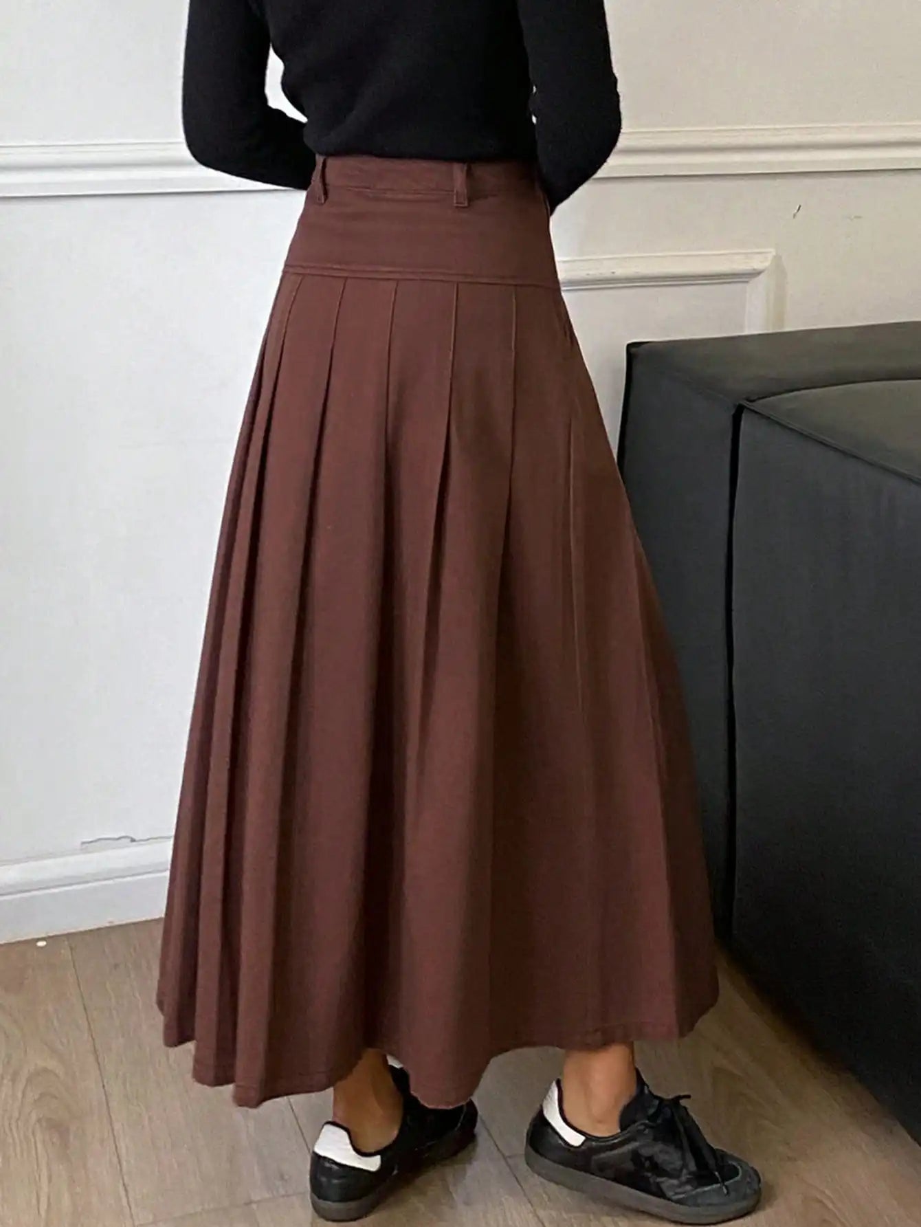 Women's Washed Pleated A-Line Skirt in Brown, Autumn Casual Style