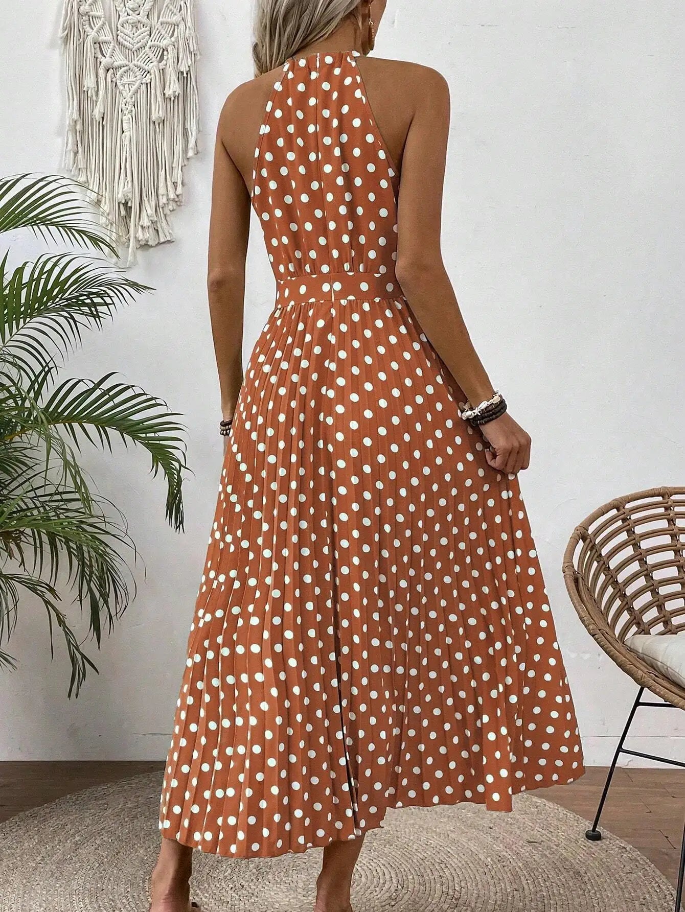 Women Polka Dot Halter Sleeveless Pleated Maxi Dress Beach Vacation Outfit