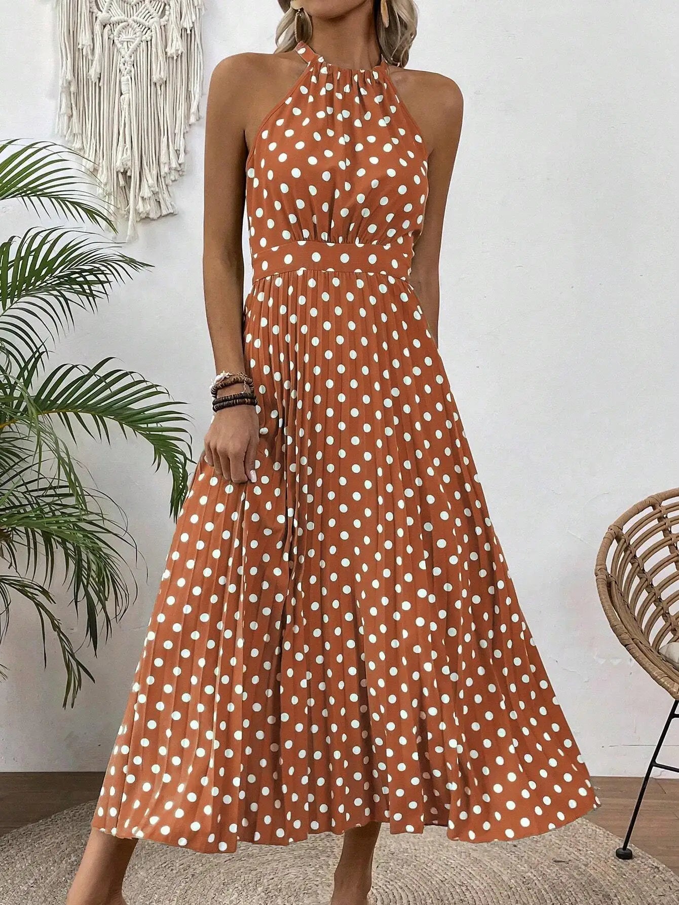 Women Polka Dot Halter Sleeveless Pleated Maxi Dress Beach Vacation Outfit