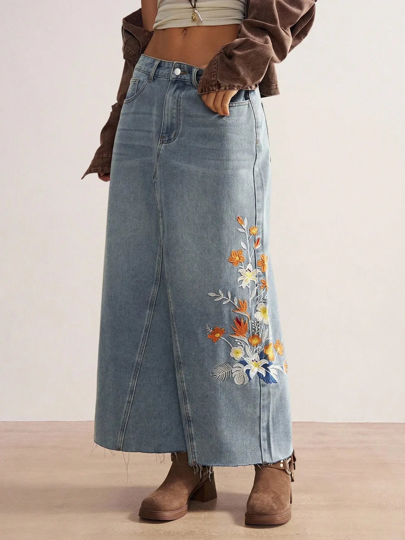 Women's A-Line Denim Maxi Skirt with Floral Embroidery and Frayed Hem