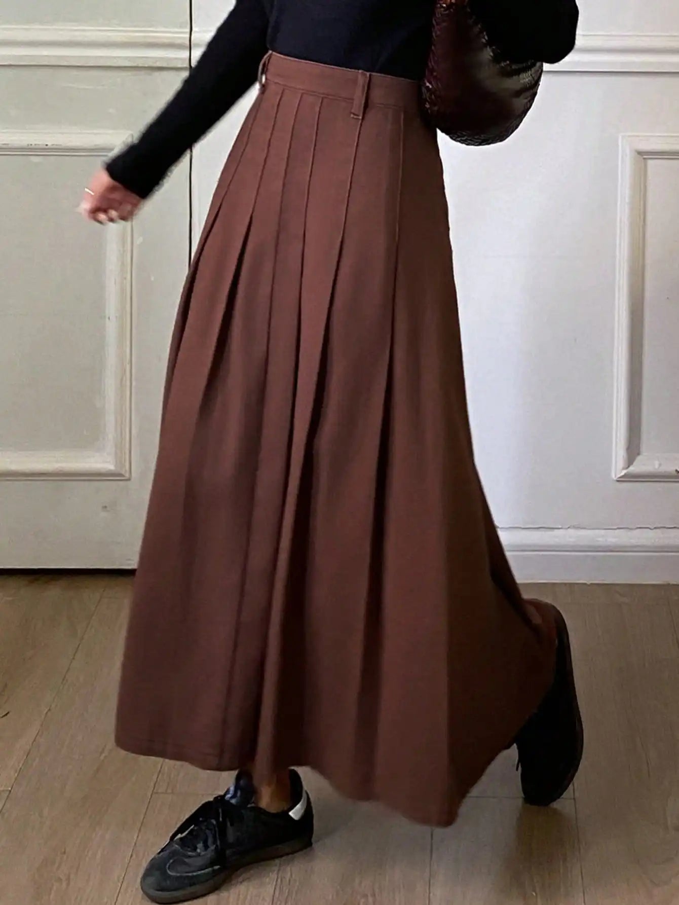 Women's Washed Pleated A-Line Skirt in Brown, Autumn Casual Style