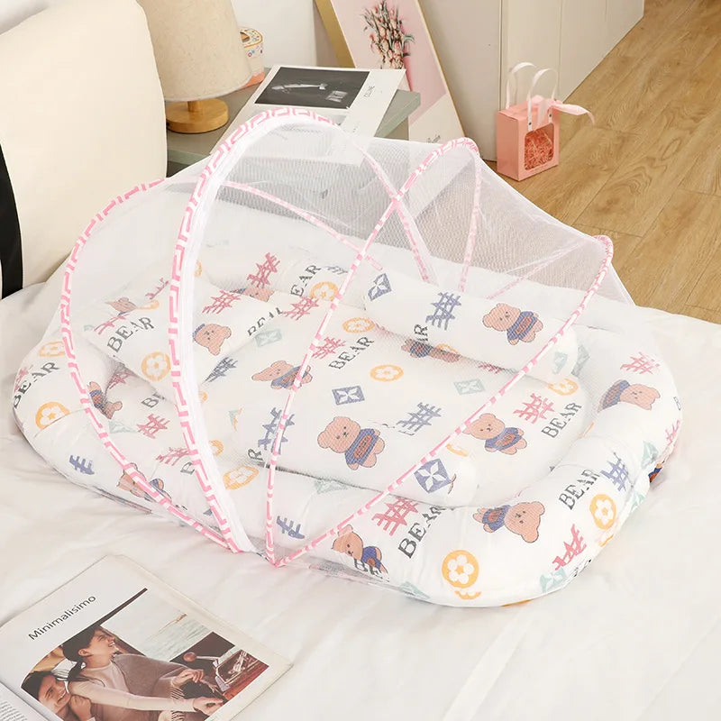 Neonatal Sleeping Pad Bedding Set For Crib With Mosquito Net All Season