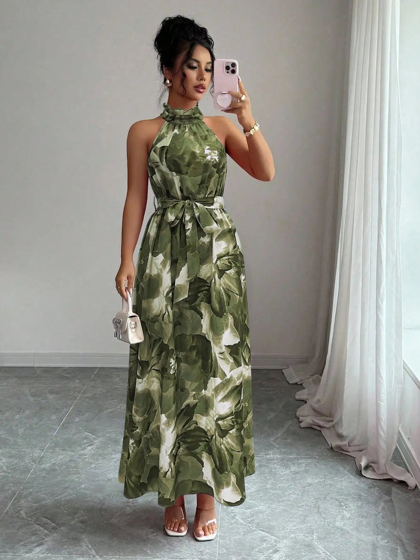 Elegant Halter Neck Floral Print Floor Length Maxi Dress For Summer Vacation