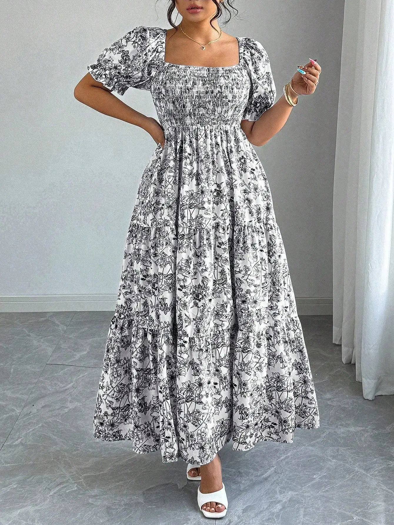 Elegant Square Neck Puff Sleeve Tiered Floral Maxi Dress