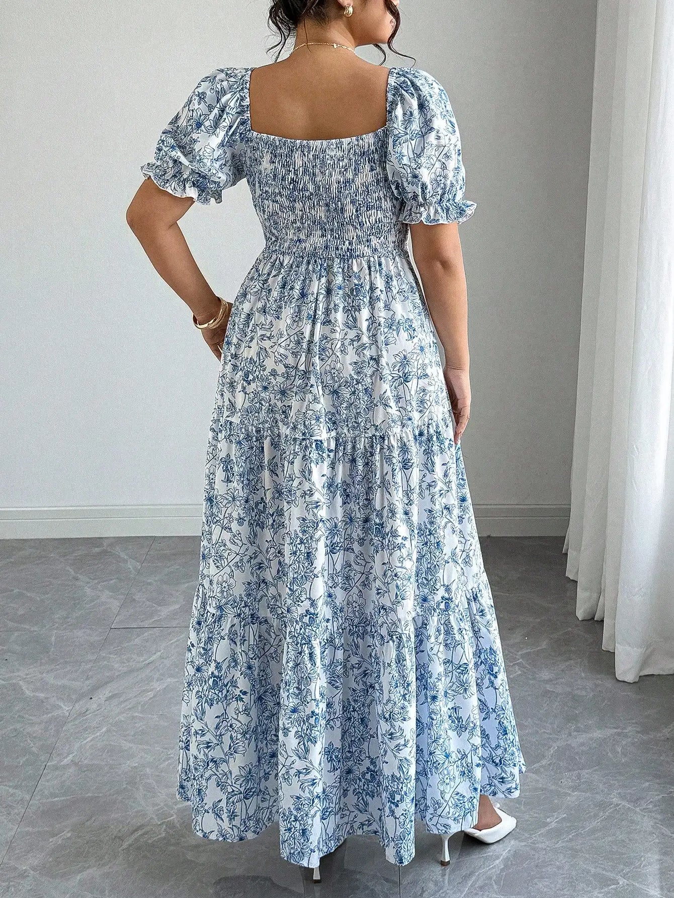 Elegant Square Neck Puff Sleeve Tiered Floral Maxi Dress