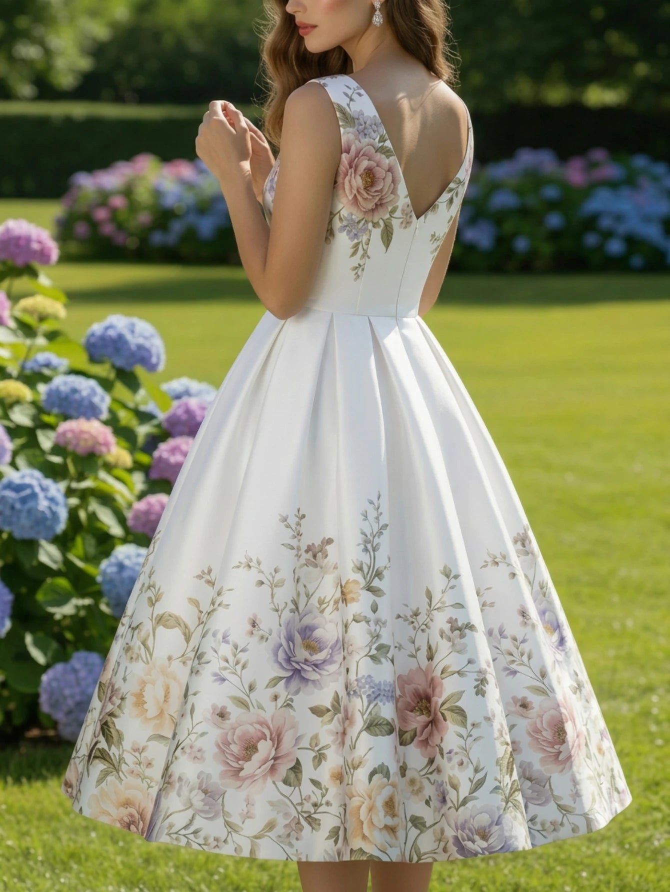 Women's V Neck Sleeveless All Over Floral Print Pleated Swing Midi Dress For Wedding Guest Garden Party Dinner Daily Fashion Occasions