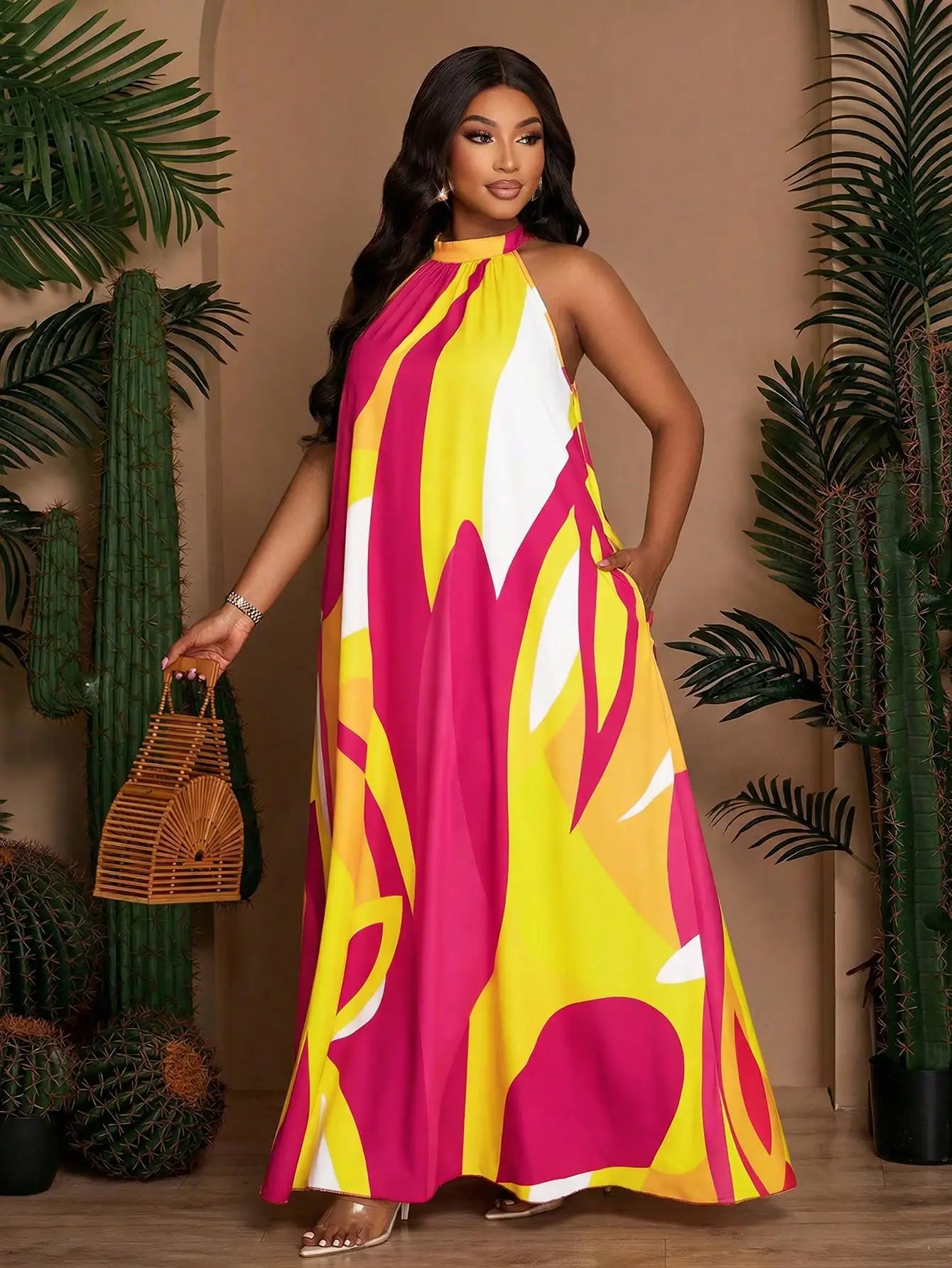 Plus Size Women Sleeveless Halter Neck A-Line Printed Long Dress With Pockets