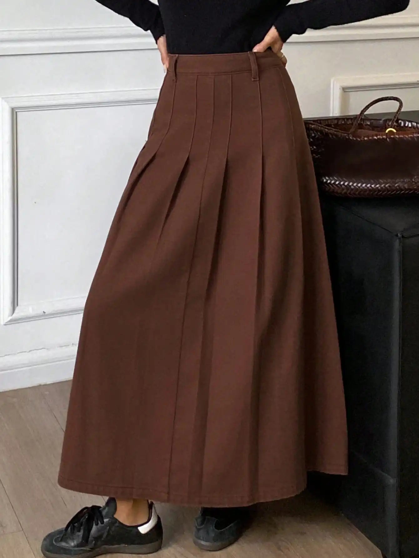 Women's Washed Pleated A-Line Skirt in Brown, Autumn Casual Style