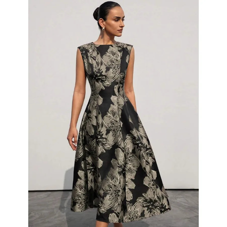 Elegant Formal Dress for Women with Minimalist Mesh Detailing