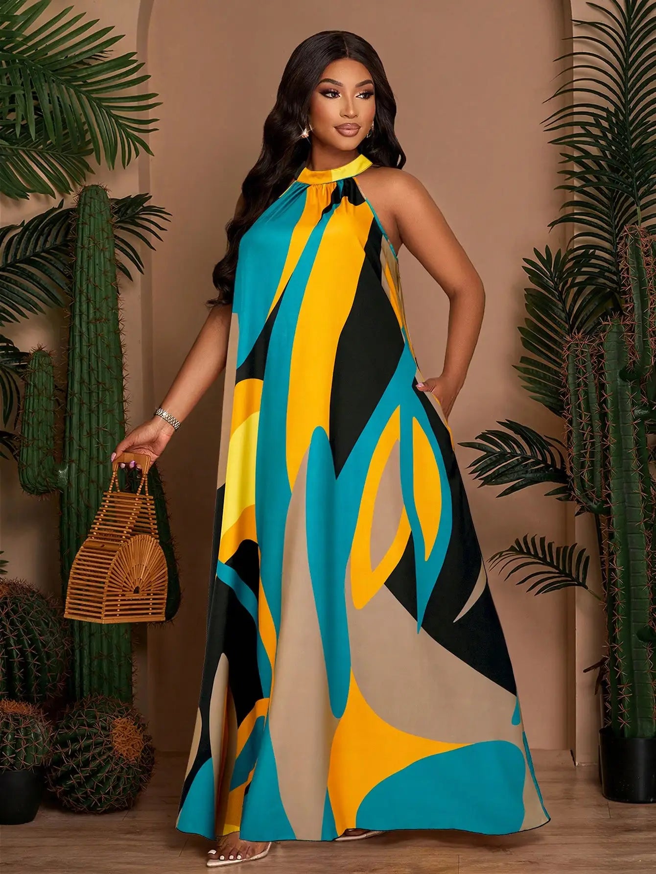 Plus Size Women Sleeveless Halter Neck A-Line Printed Long Dress With Pockets